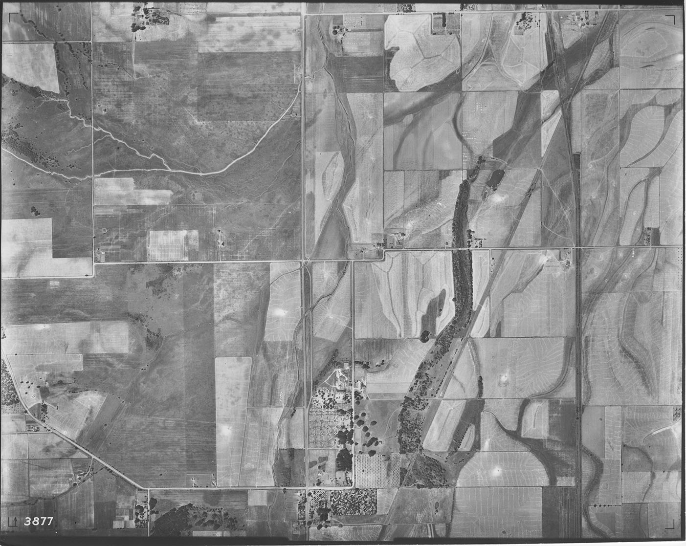 Aerial photograph from Willamette Valley Project, frame 3877.